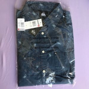 NWT Quiksilver Scorpion Hawaiian Shirt